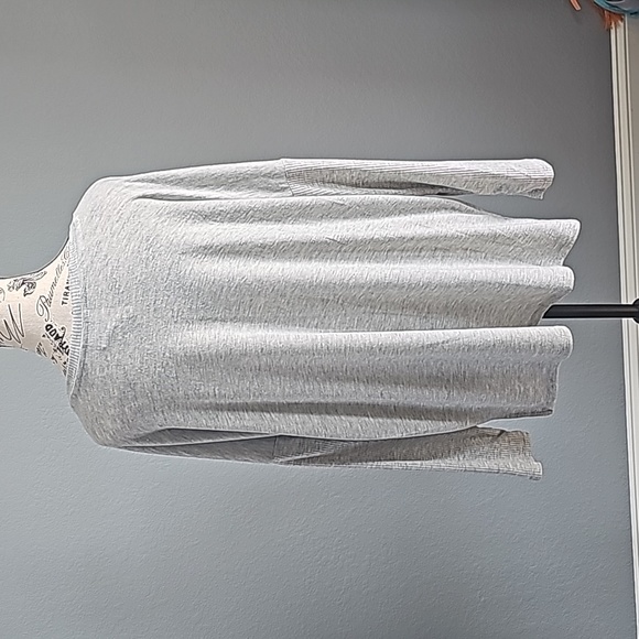 JOYSPUN KNIT TOP. SIZE LARGE - Picture 5 of 9